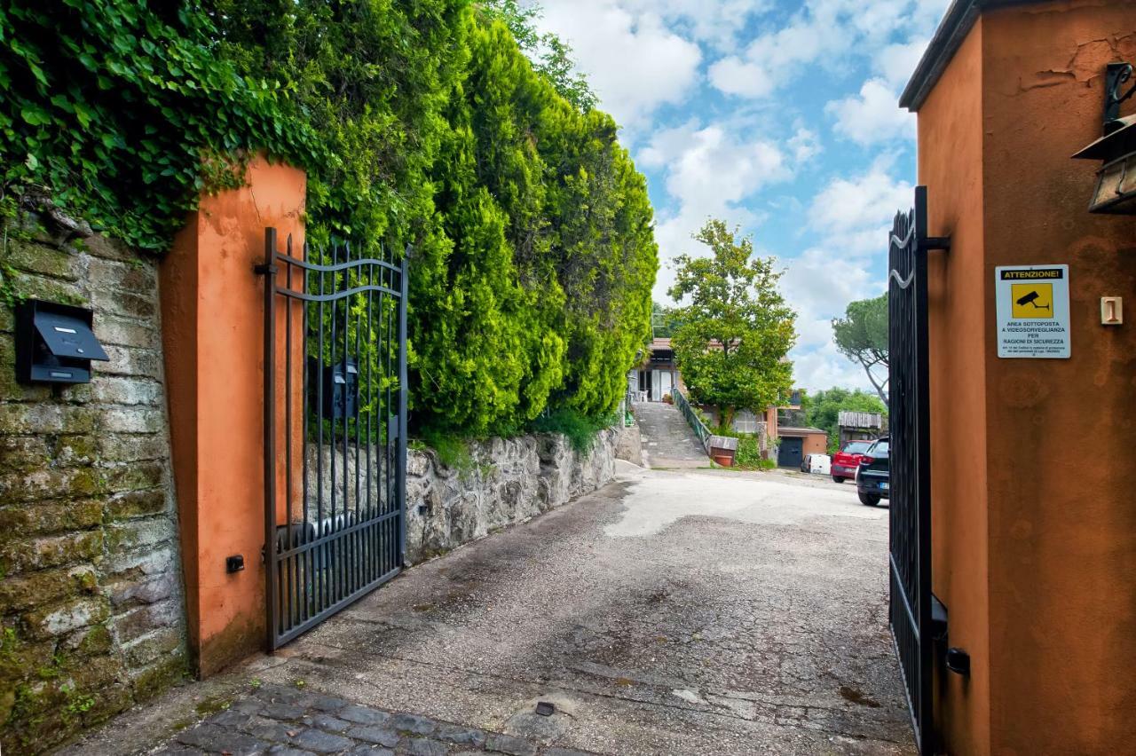 Villalbert Castel Gandolfo Εξωτερικό φωτογραφία